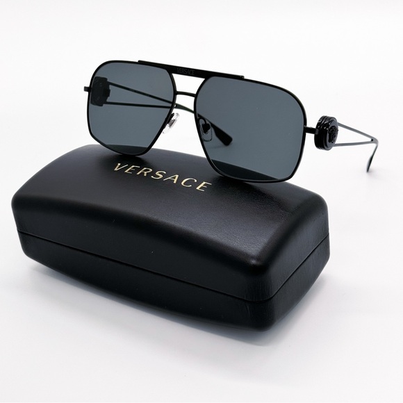 NEW VERSACE VE2269 143387 SUNGLASSES MOD 2269 1433/87 BLACK VE2269 1433/87 - Picture 1 of 11